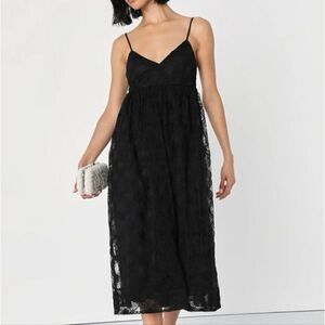 NWT Lulu's Radiate Elegance Black Floral Tulle Midi Dress